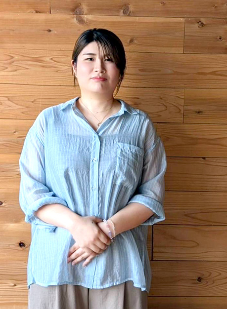 小林 真美